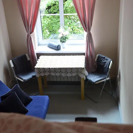 Close To Everywhere I *